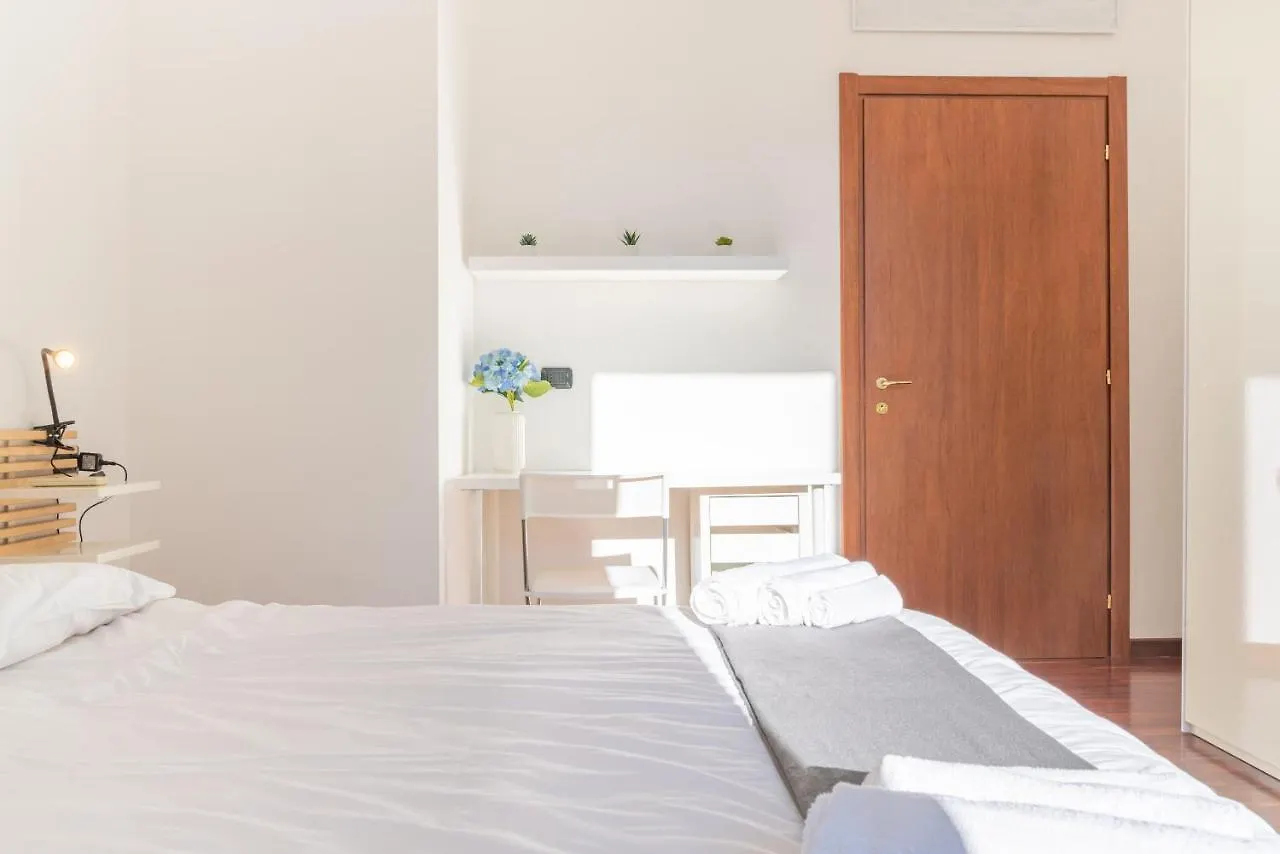 Milano Navigli Exclusive Apartment Italy